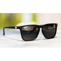 Lunettes Knockaround Fast Lanes Black Smoke 2025